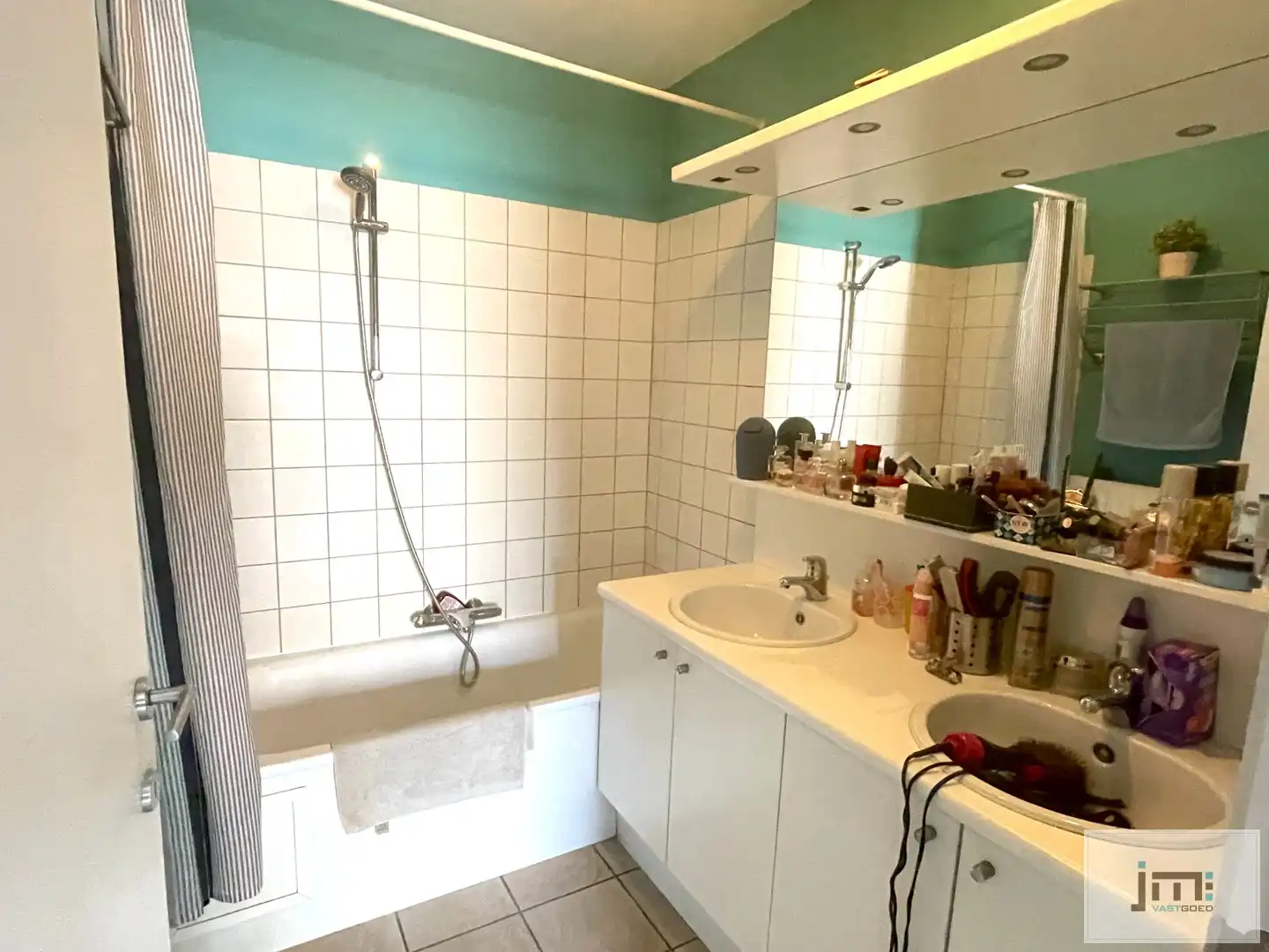 Centraal gelegen halfopen woning in Wellen foto 7