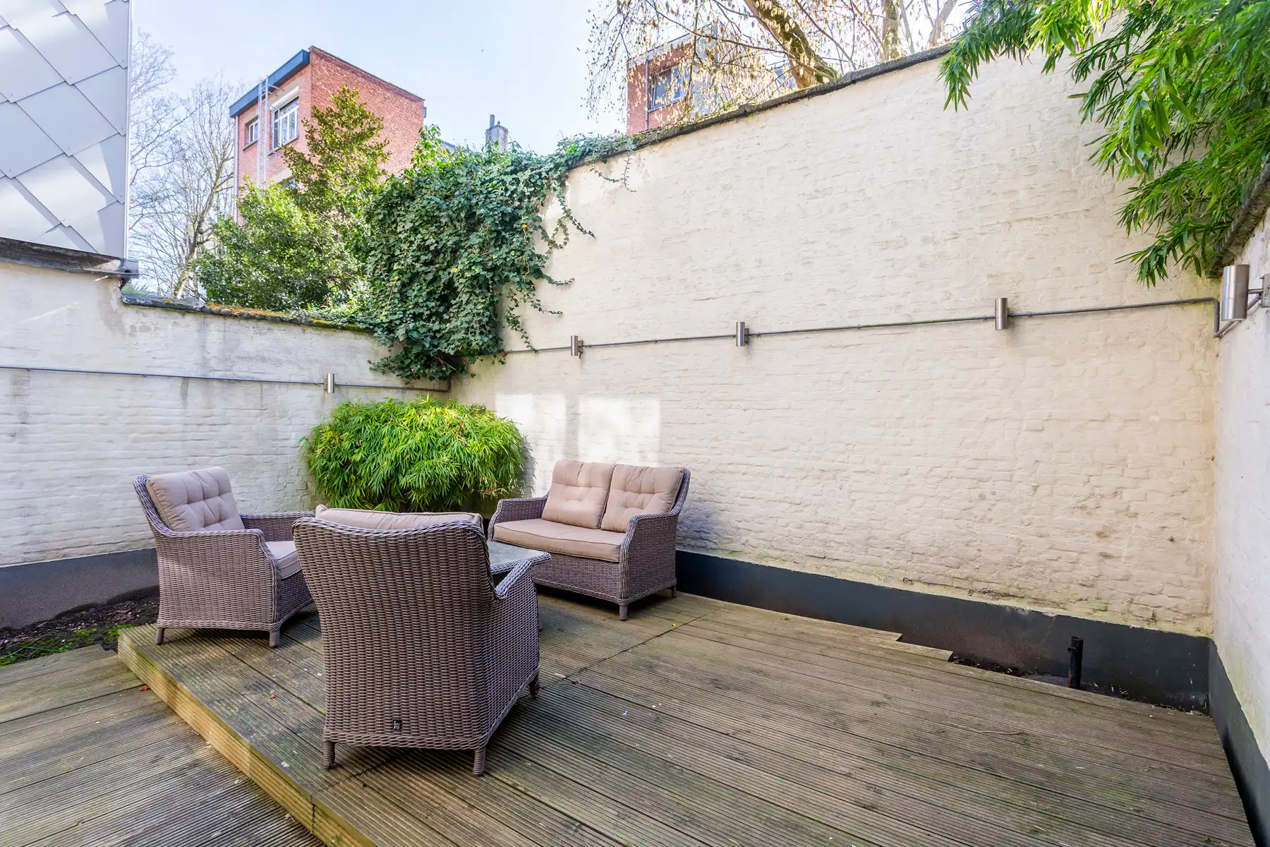 Te renoveren appartement met ruim terras, hartje ’t Zuid foto 5