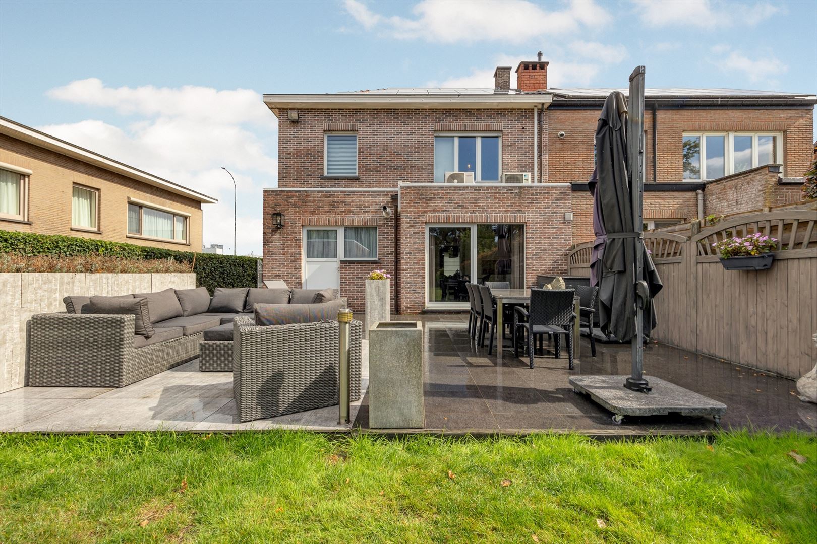 Instapklare woning met verzorgde, ruime tuin! foto 18