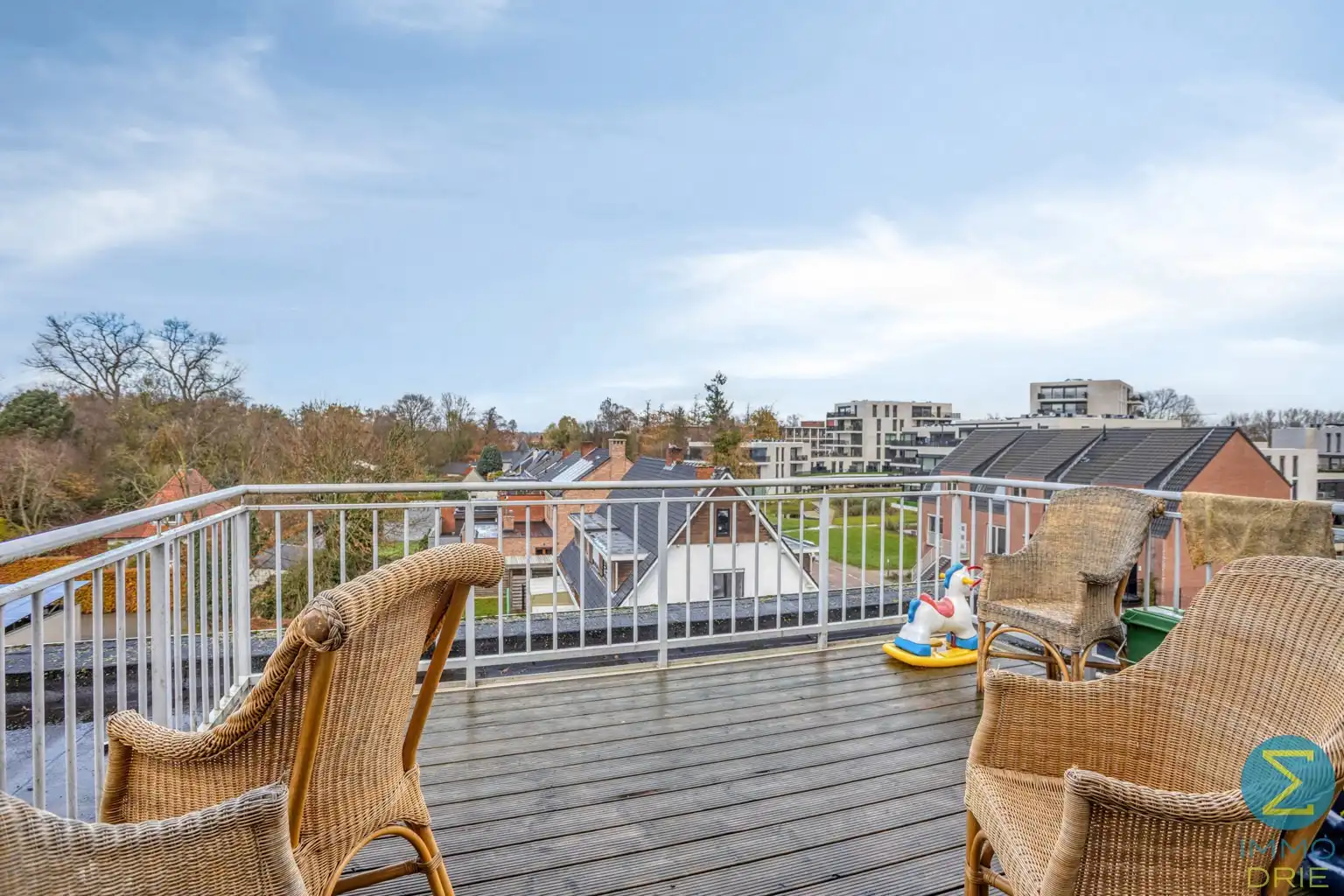 Dakappartement met 1 slpk, groot terras en autostaanplaats foto 6