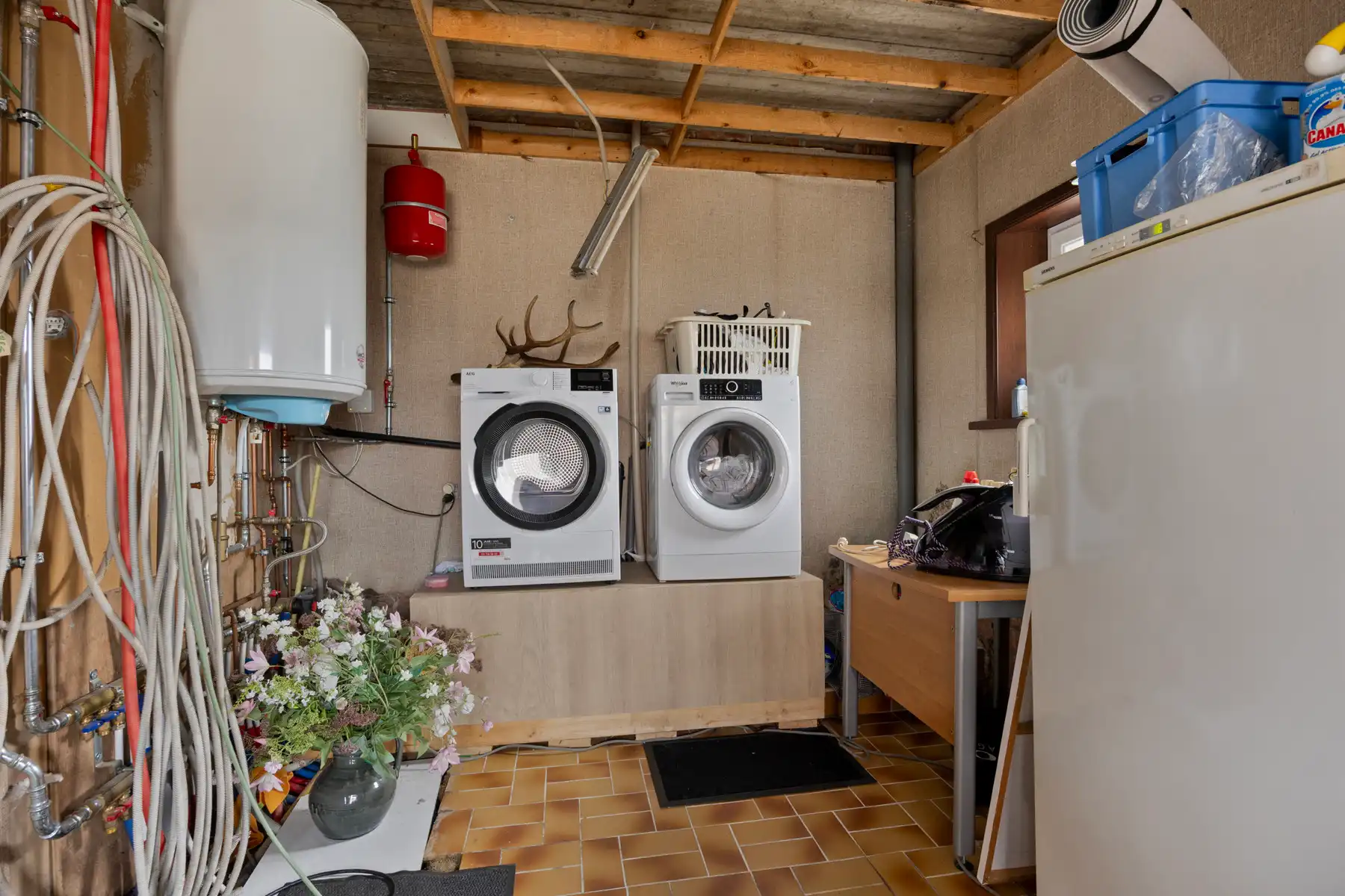 Villa met 4slpk, 2 badkamers en loods van 200 m²  foto 12