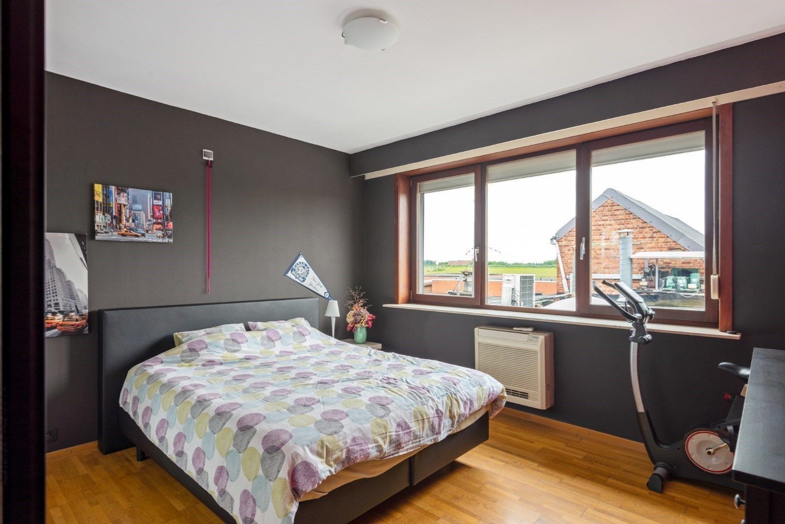 Uniek gebouw met woonst te koop in centrum Opwijk – Topligging! foto 8