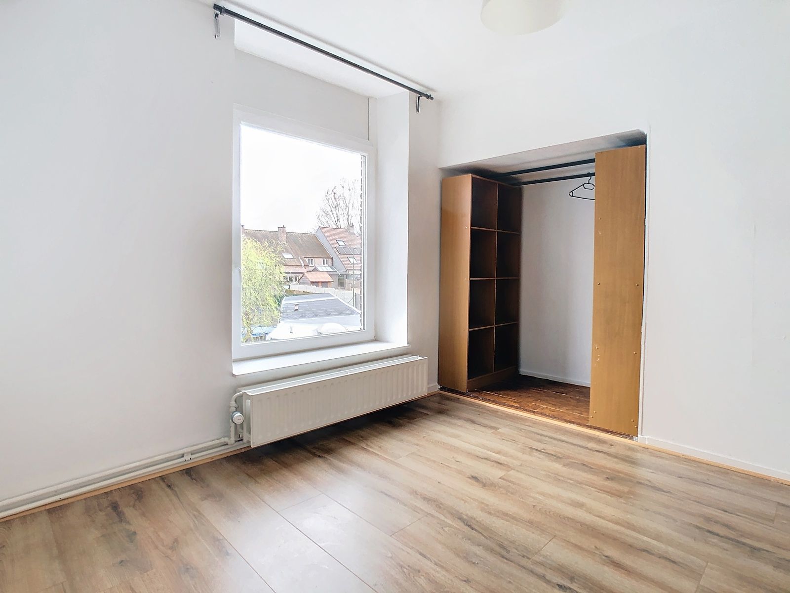 Huis en app. met 2 huisnrs., toonzaal, garage in centrum   foto 13