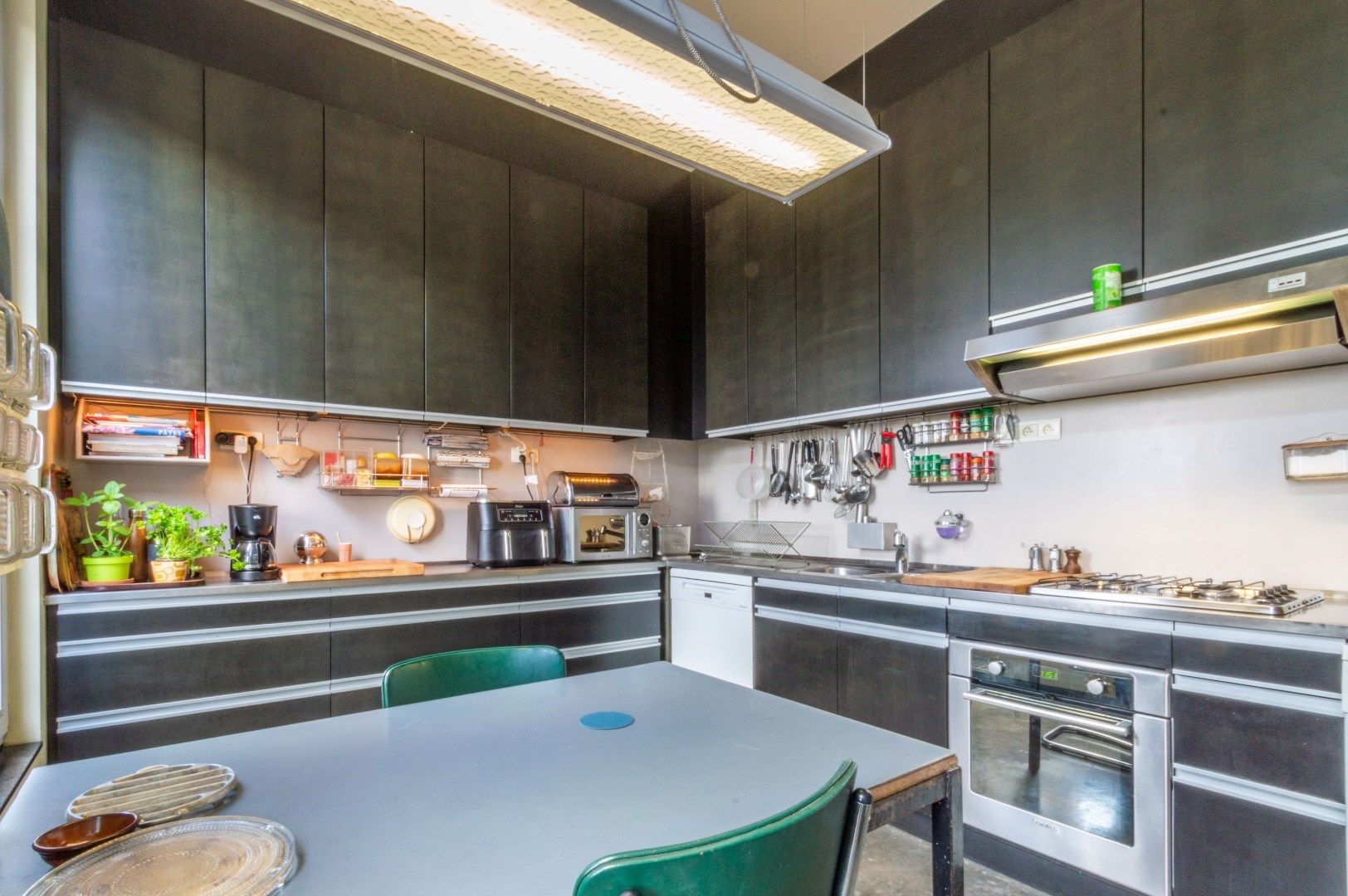 RUIME PENTHOUSELOFT MET 2 TERRASSEN + PARKING ! foto 17