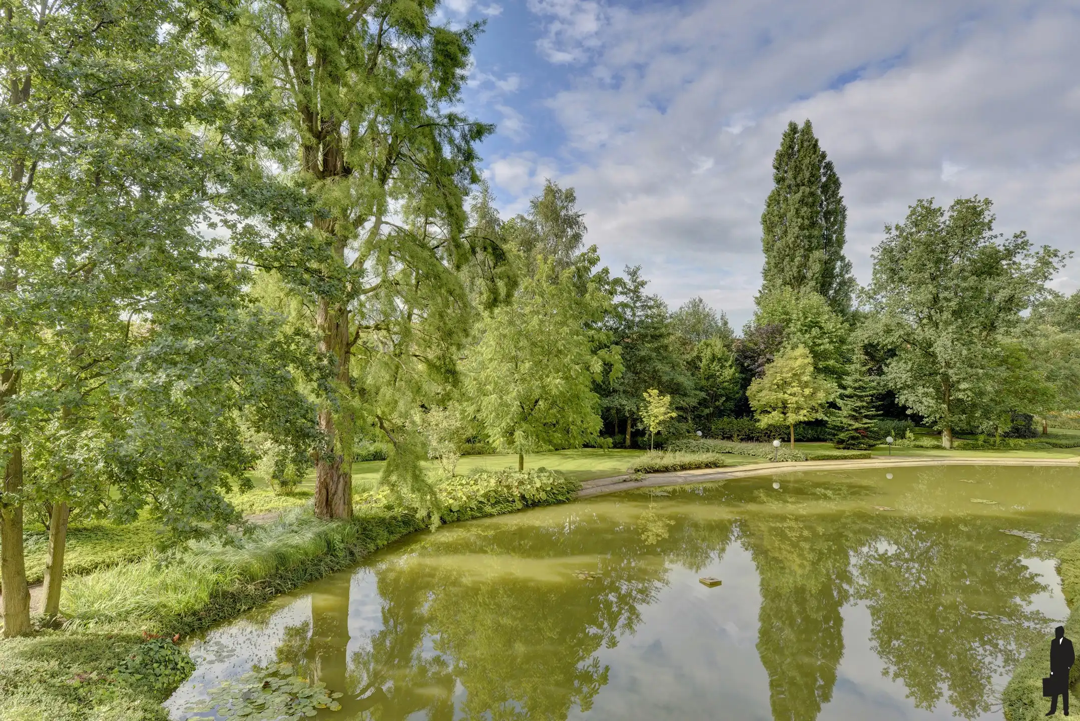 Riant appartement met 4 slpks, 2 badks, prachtig zuidterras foto 24