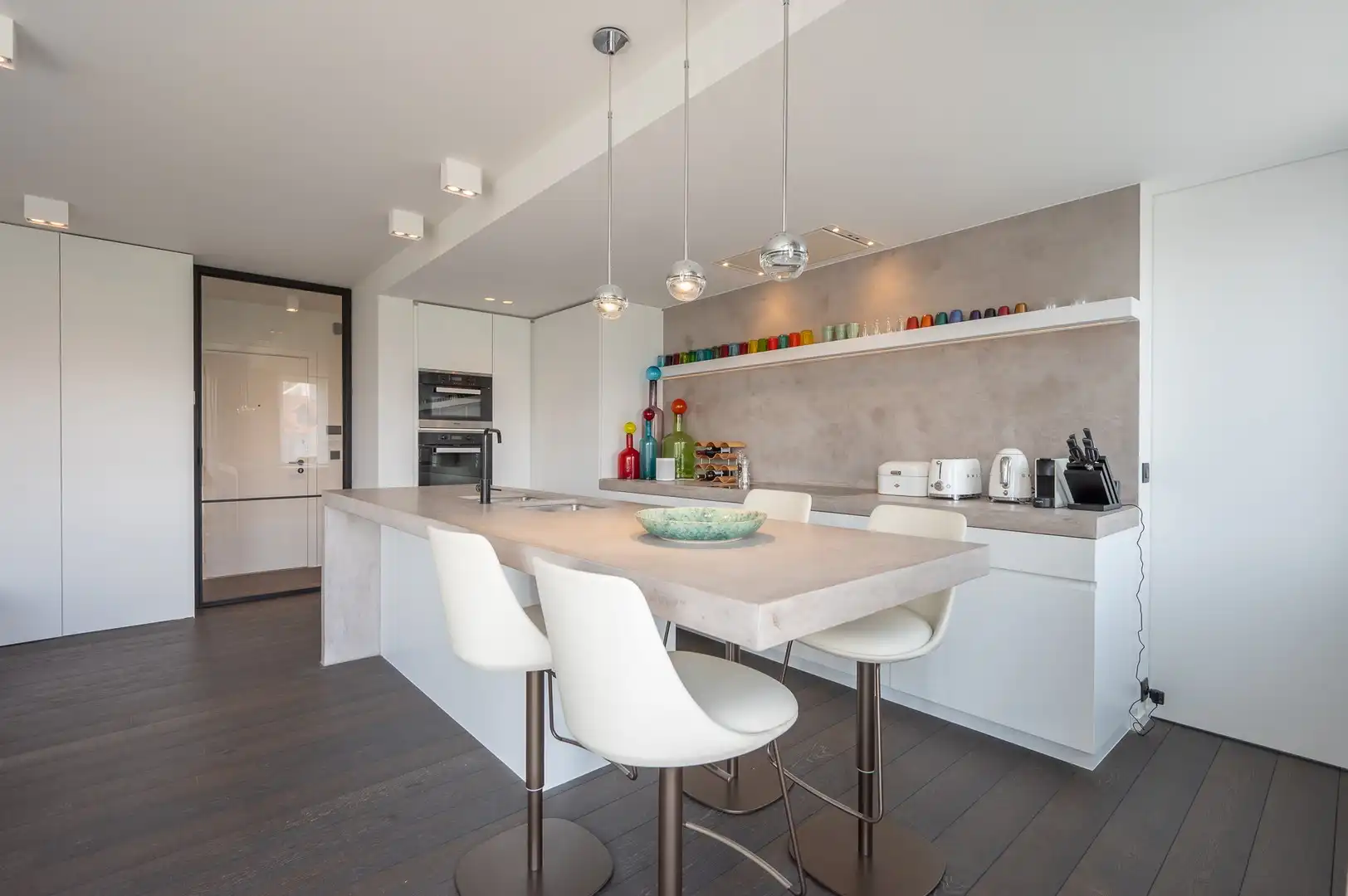 Hedendaags, instapklaar zuidgericht appartement, rustig gelegen in het Zoute. foto 14