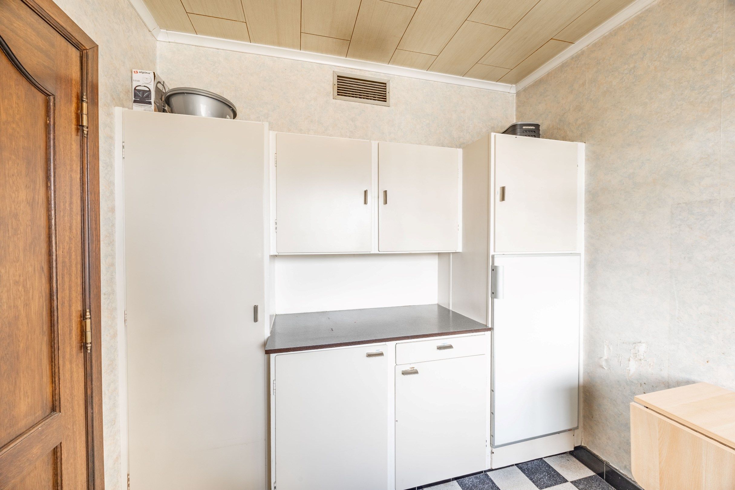 TE RENOVEREN WONING MET GARAGE  foto 6