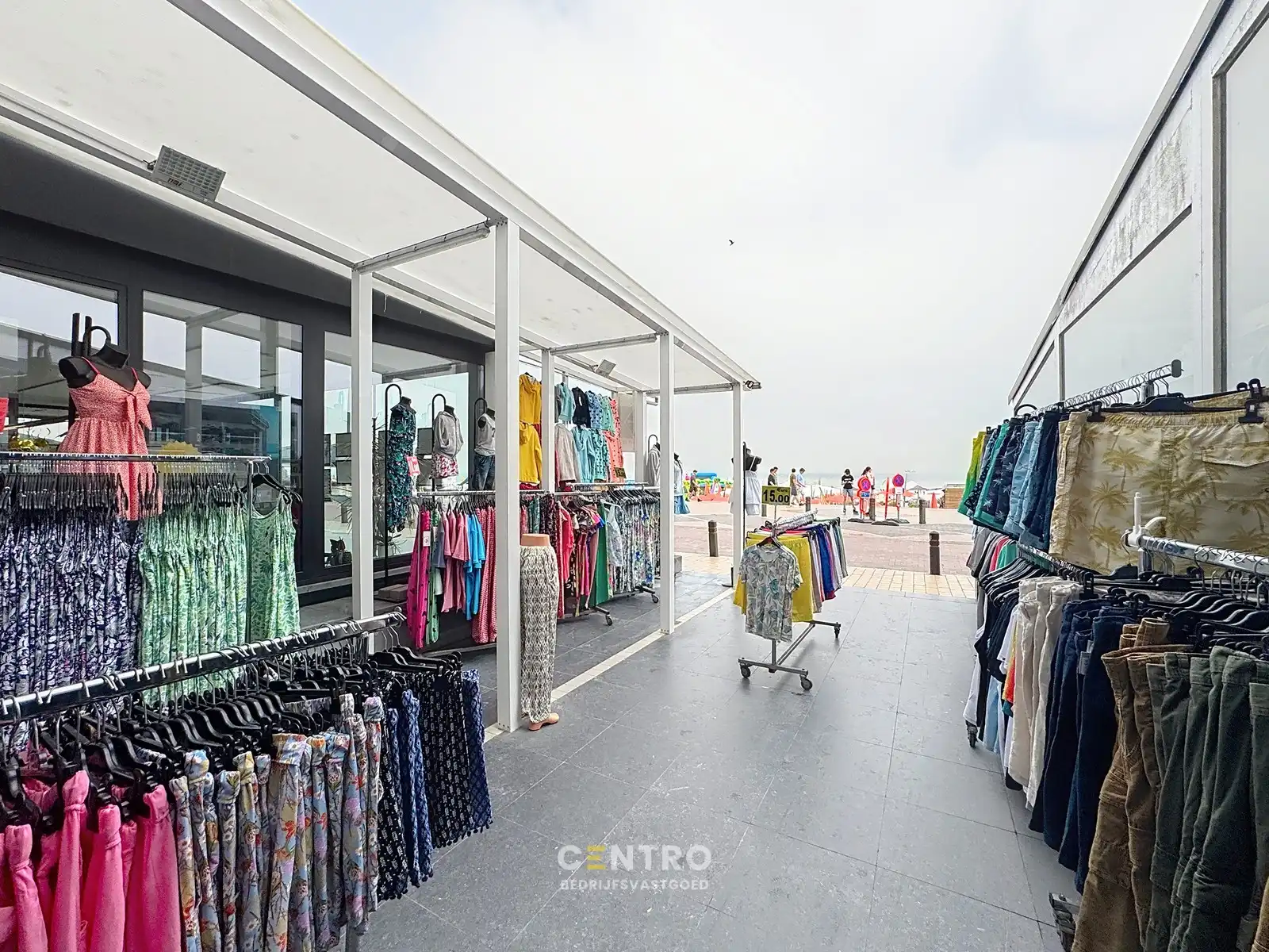 Verhuurd handelspand (650m²) langs de Zeedijk, inclusief 3 studio's! foto 5