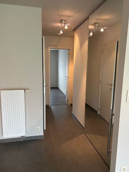 Stijlvol afgewerkt appartement met garage in privé domein De Steelander met natuurvijver en parktuin. foto 12