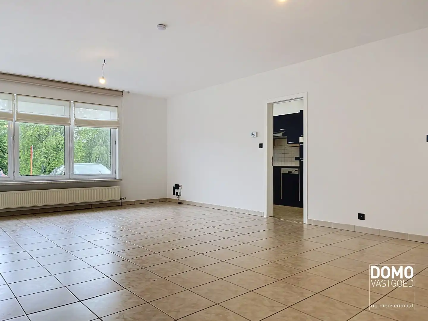RUIM APPARTEMENT MET 3 SLAAPKAMERS EN TERRAS TE HASSELT foto 3