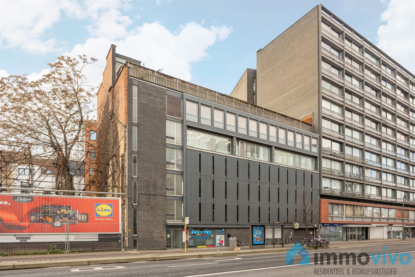 Plateau kantoren van 476 m², deels verhuurd op interessante locatie foto 20