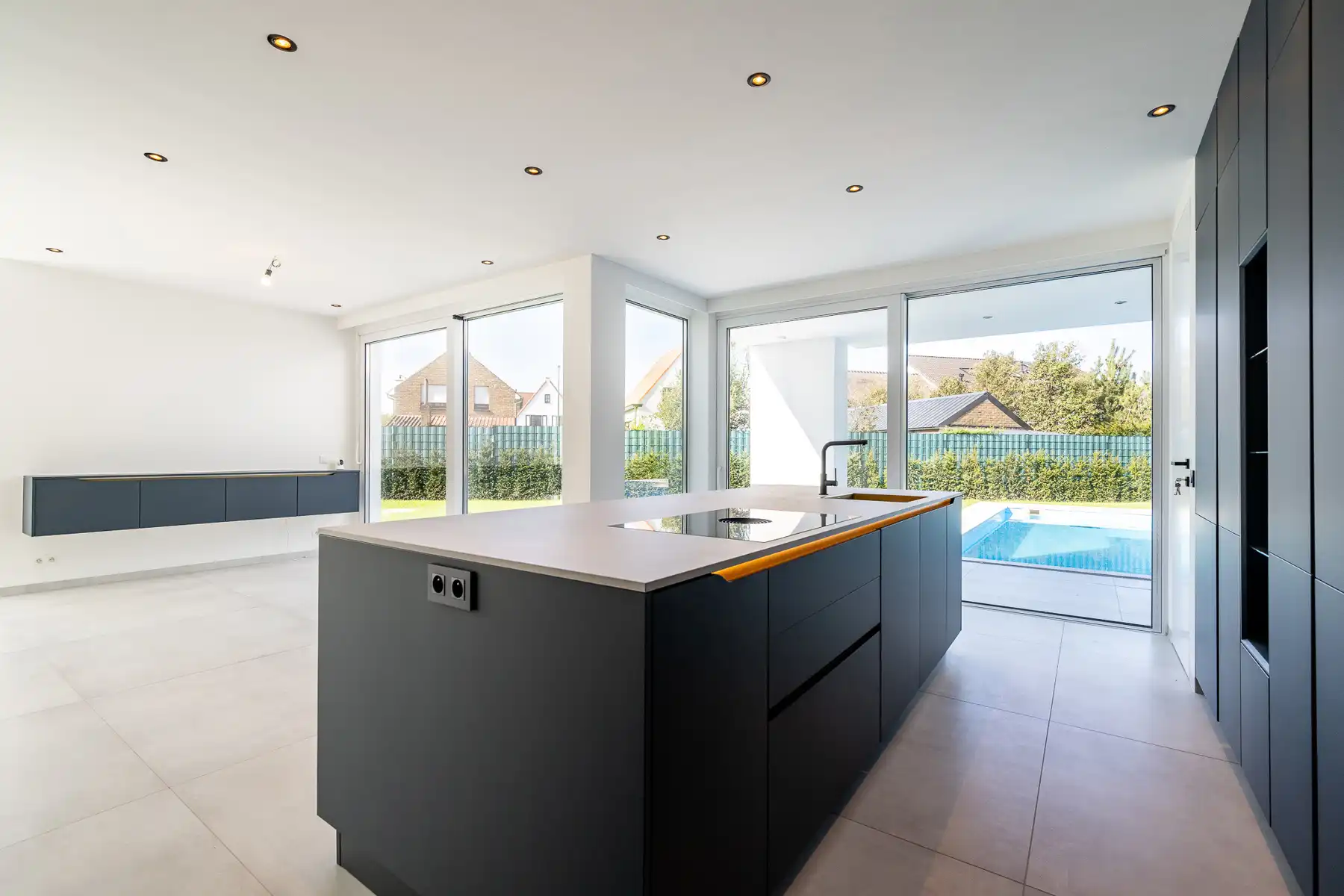 Prachtige ongemeubelde nieuwbouwwoning nabij het centrum van Knokke foto 15