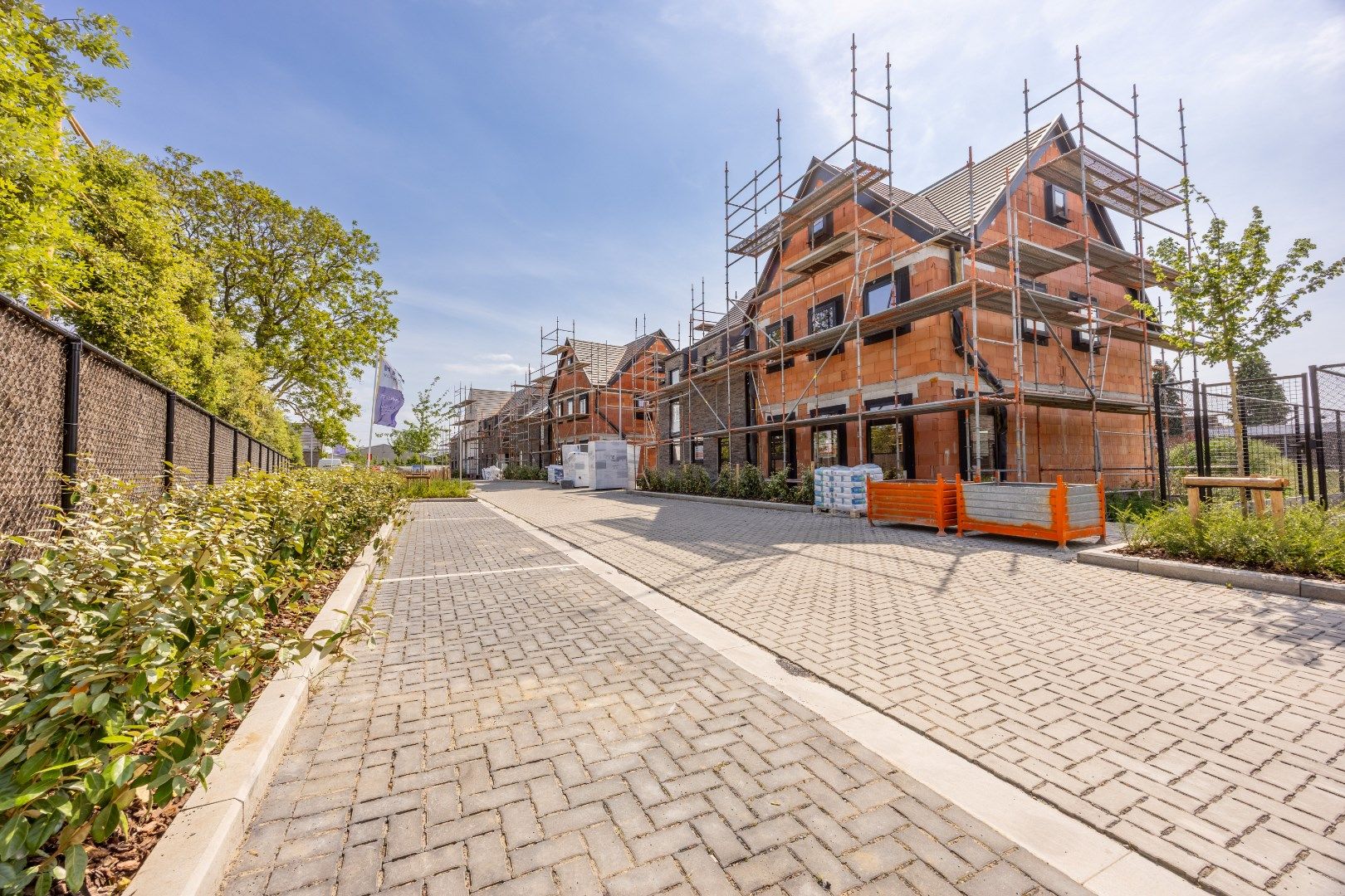 Comfortabele nieuwbouwwoning met 3 slaapkamers en tuin in Sint-Baafs-Vijve, . foto 2