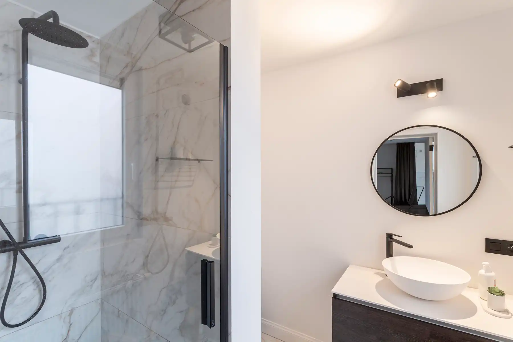 Trendy 1slpk-appartement op toplocatie! foto 6