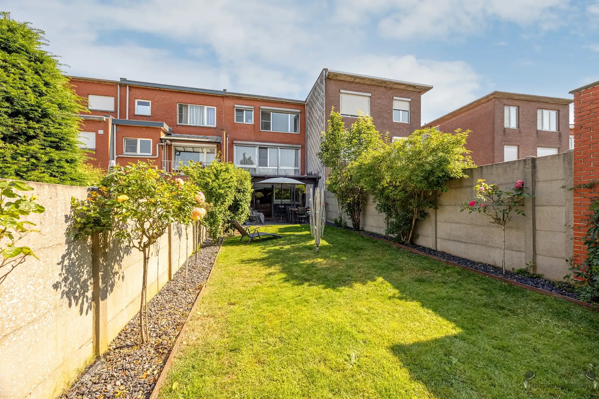 Woning met 3 slaapkamers, garage en gezellige tuin foto 15