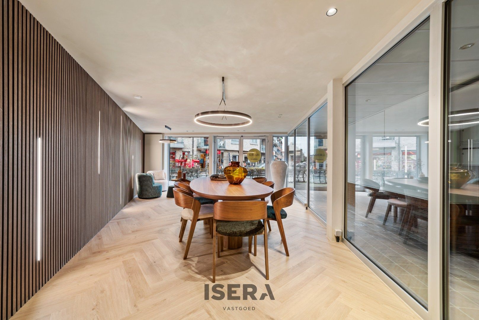 Exclusieve kantoorruimte met maximale zichtbaarheid foto 2