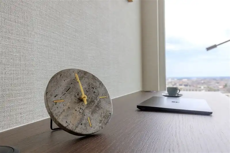 Exclusief gemeubeld 1- slaapkamerappartement in Antwerp Tower foto 15