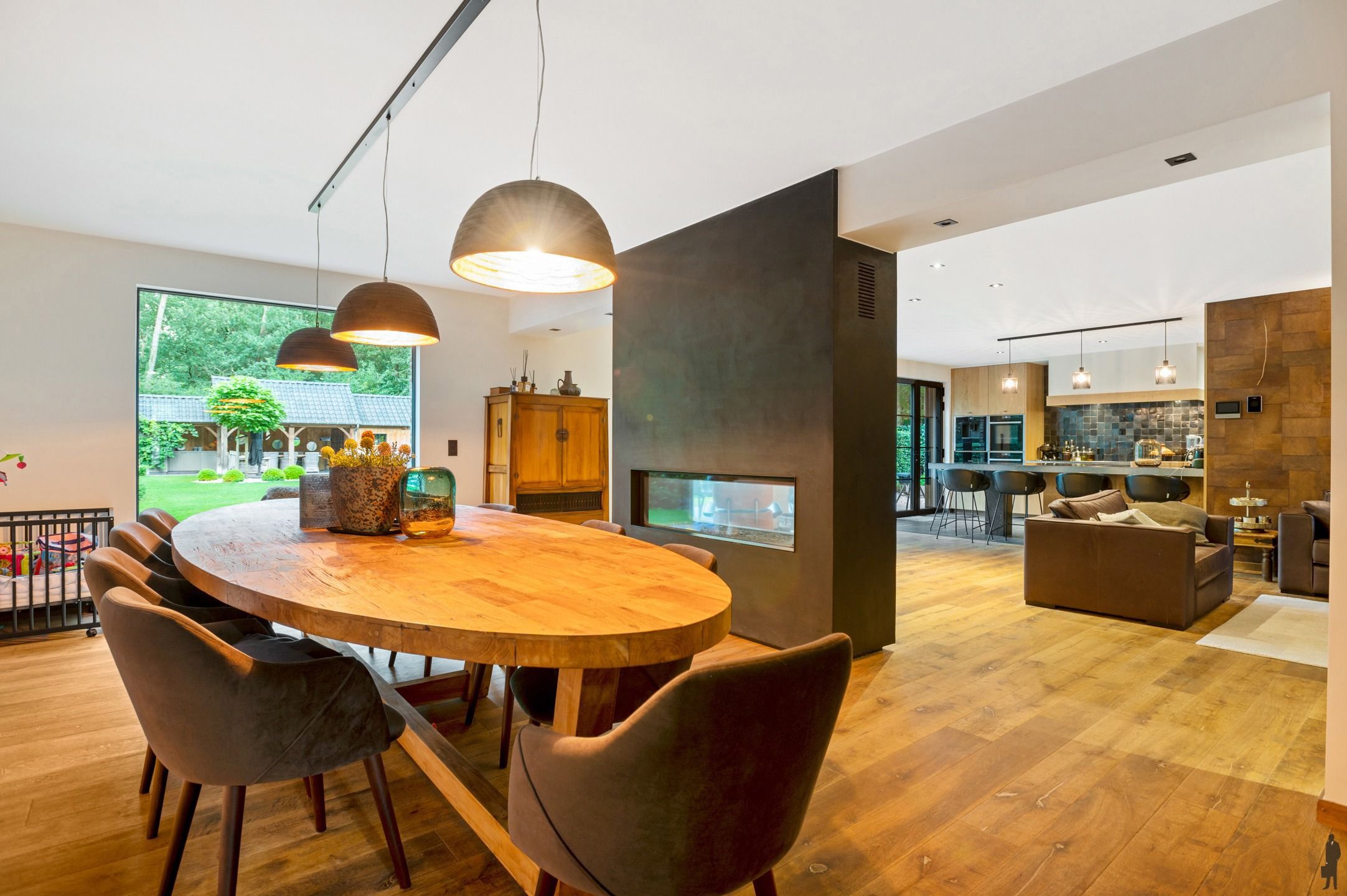 Villa met prachtige tuin, zwembad en poolhouse! foto 9