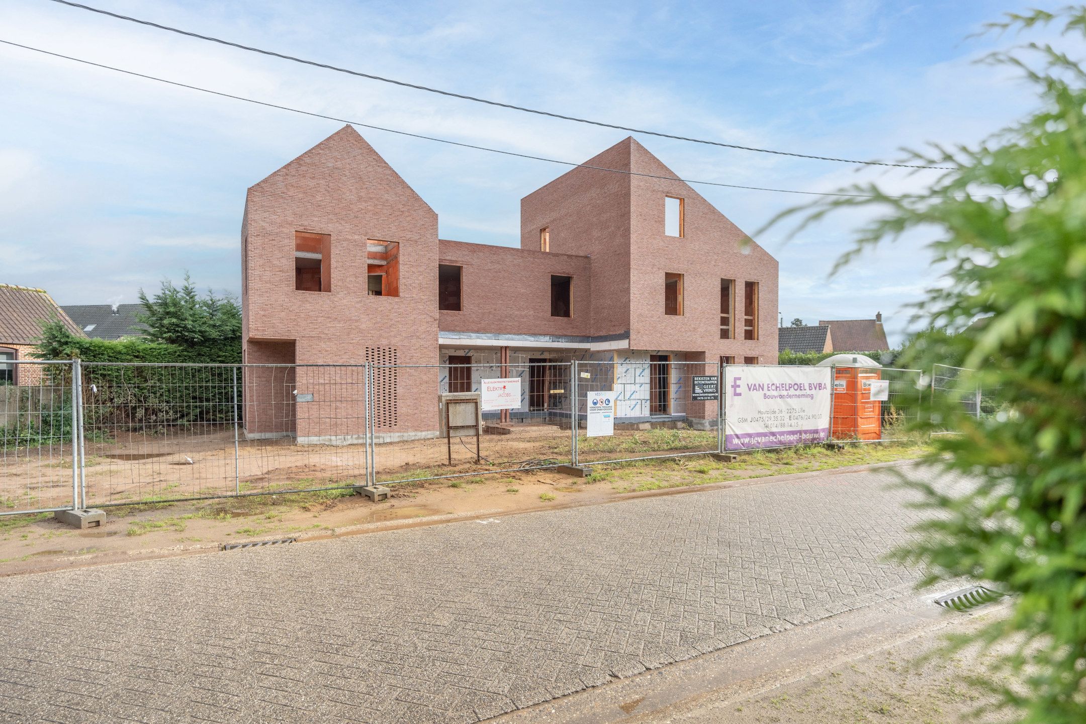 Twee eigentijdse en energiezuinige (E20) nieuwbouwwoningen  foto 4