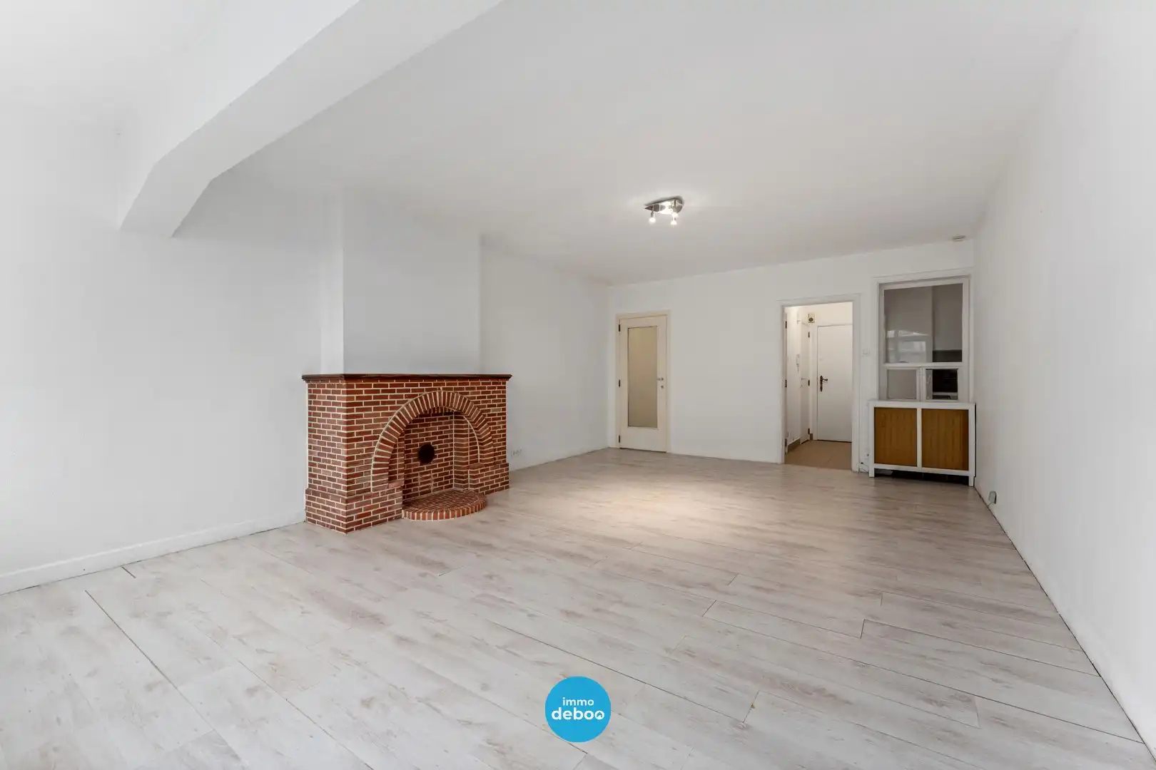 Centraal gelegen appartement met mooi open zicht foto 4