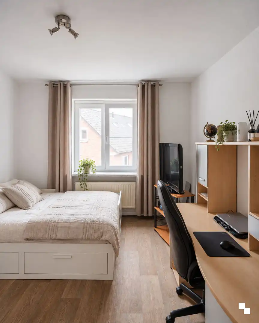 Bel-etage woning met drie slaapkamers en tuin ten noorden van Gent foto 10