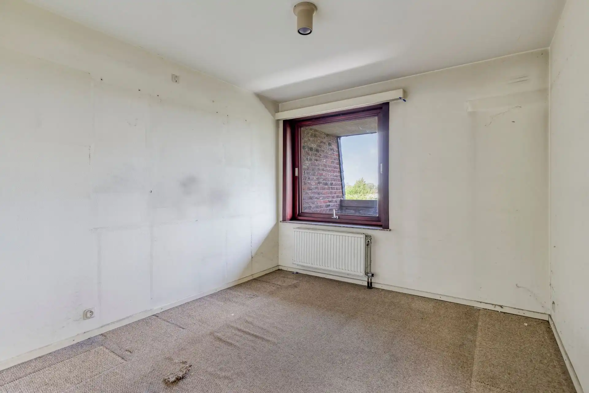 Twee appartementen, 2 garages, 2 privé-kelders inbegrepen. foto 12