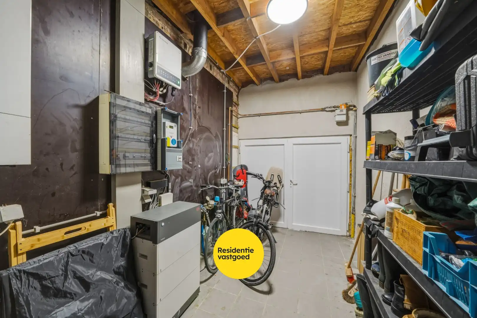 Verrassend ruime gezinswoning met zonnige tuin in Oudenburg foto 23