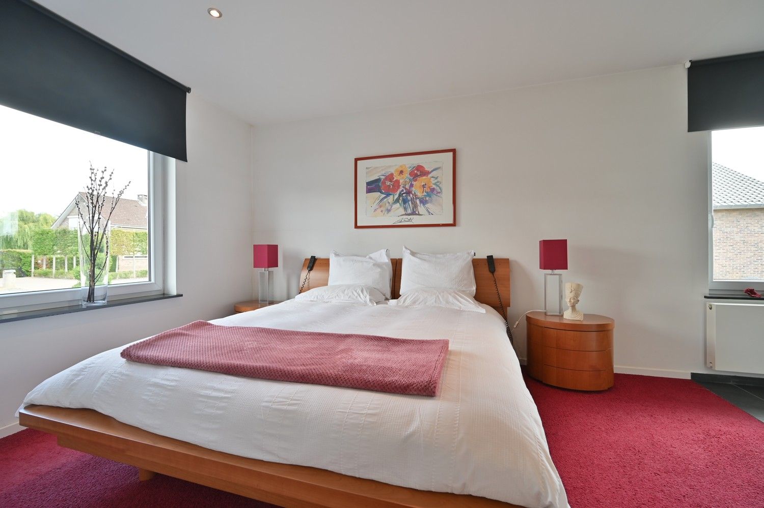 Ruime woning met zwembad en royaal poolhouse, op rustige locatie in Rekem, direct grenzend aan velden foto 31