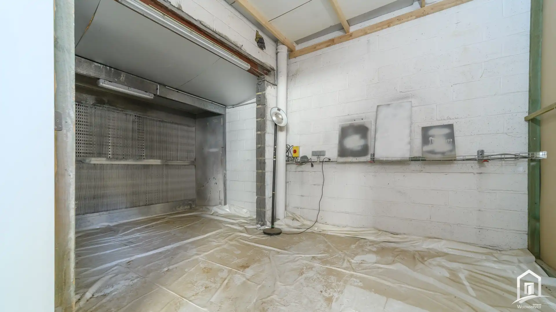 Multifunctioneel magazijn van 800 m² met burelen nabij centrum Aalst foto 7