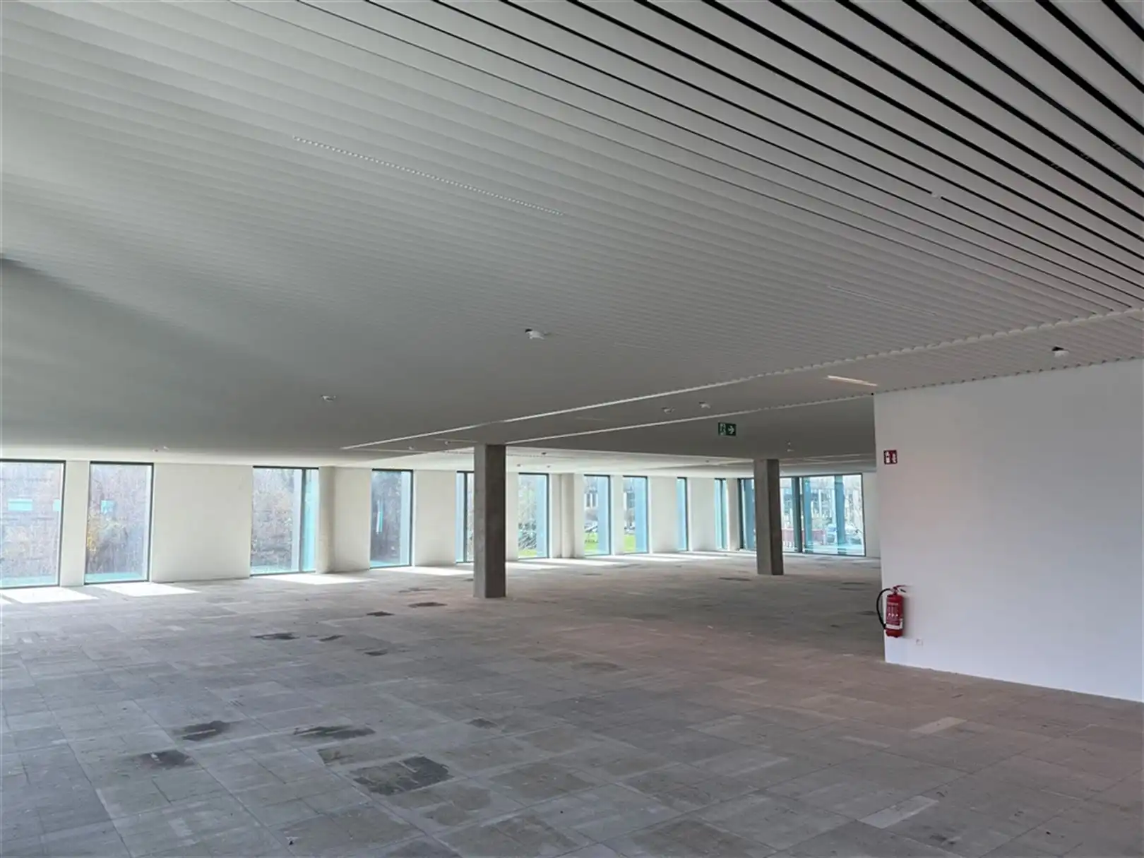 THE HUBERT nieuwbouw van 200m² tot 3.335m² in Zaventem foto 5