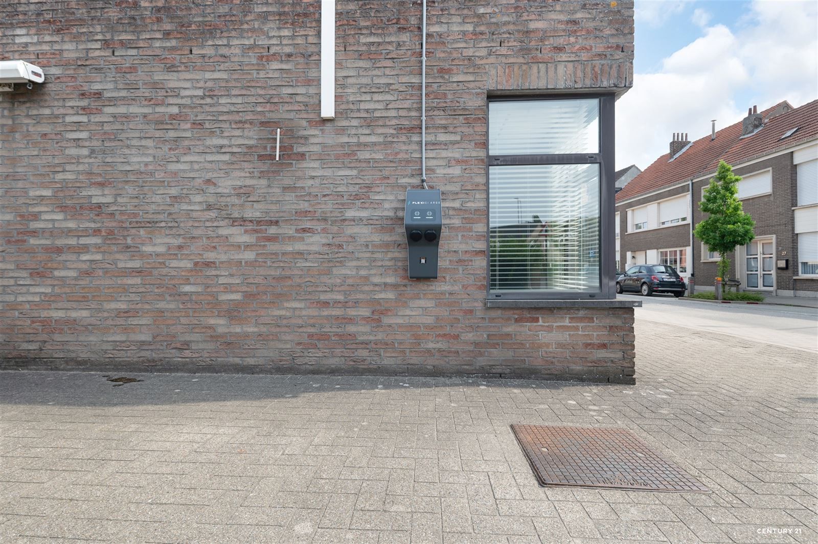 Kantoorruimte (60 m²) met parking en laadpaal foto 2