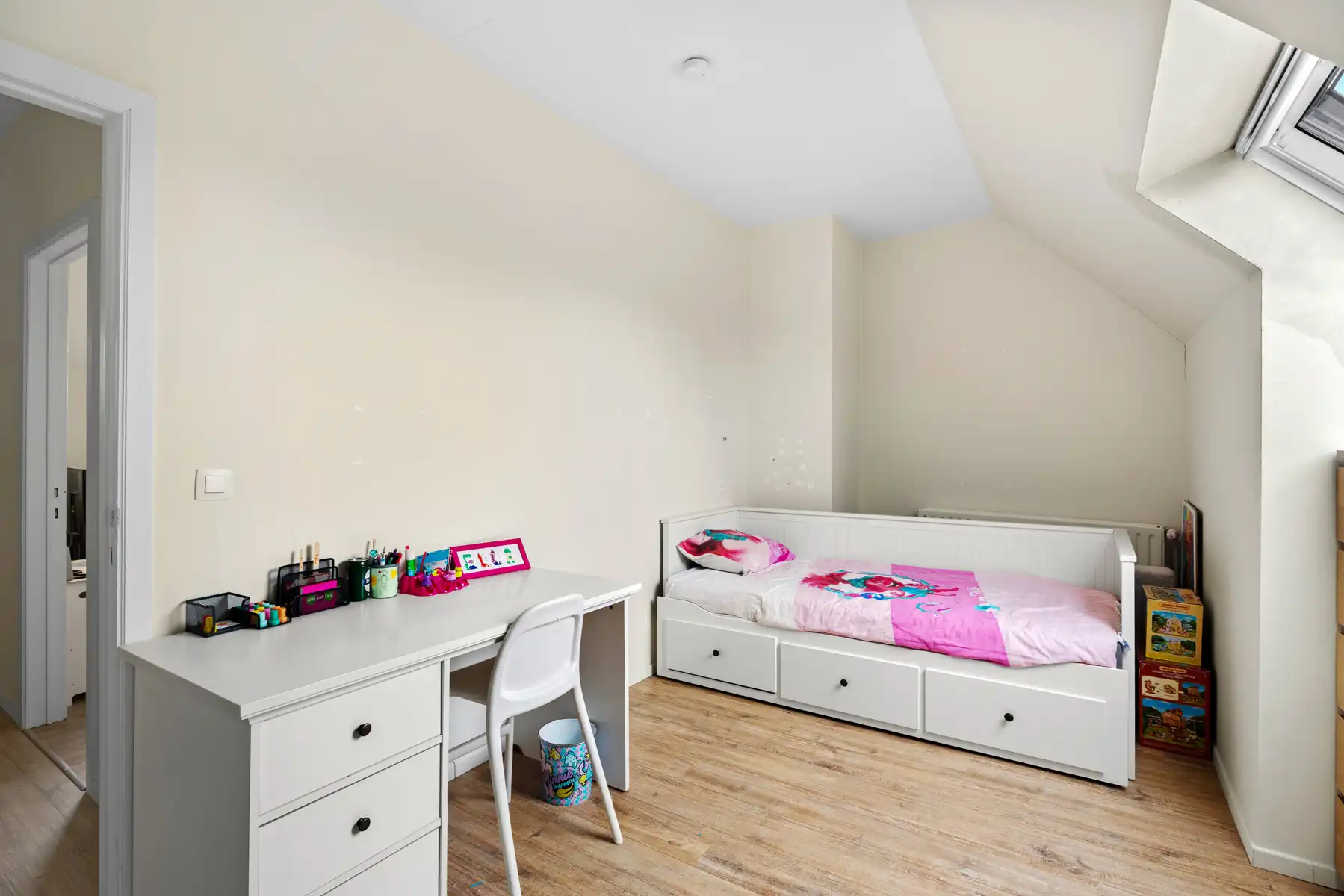 Duplex appartement in het hart van Lokeren! foto 11