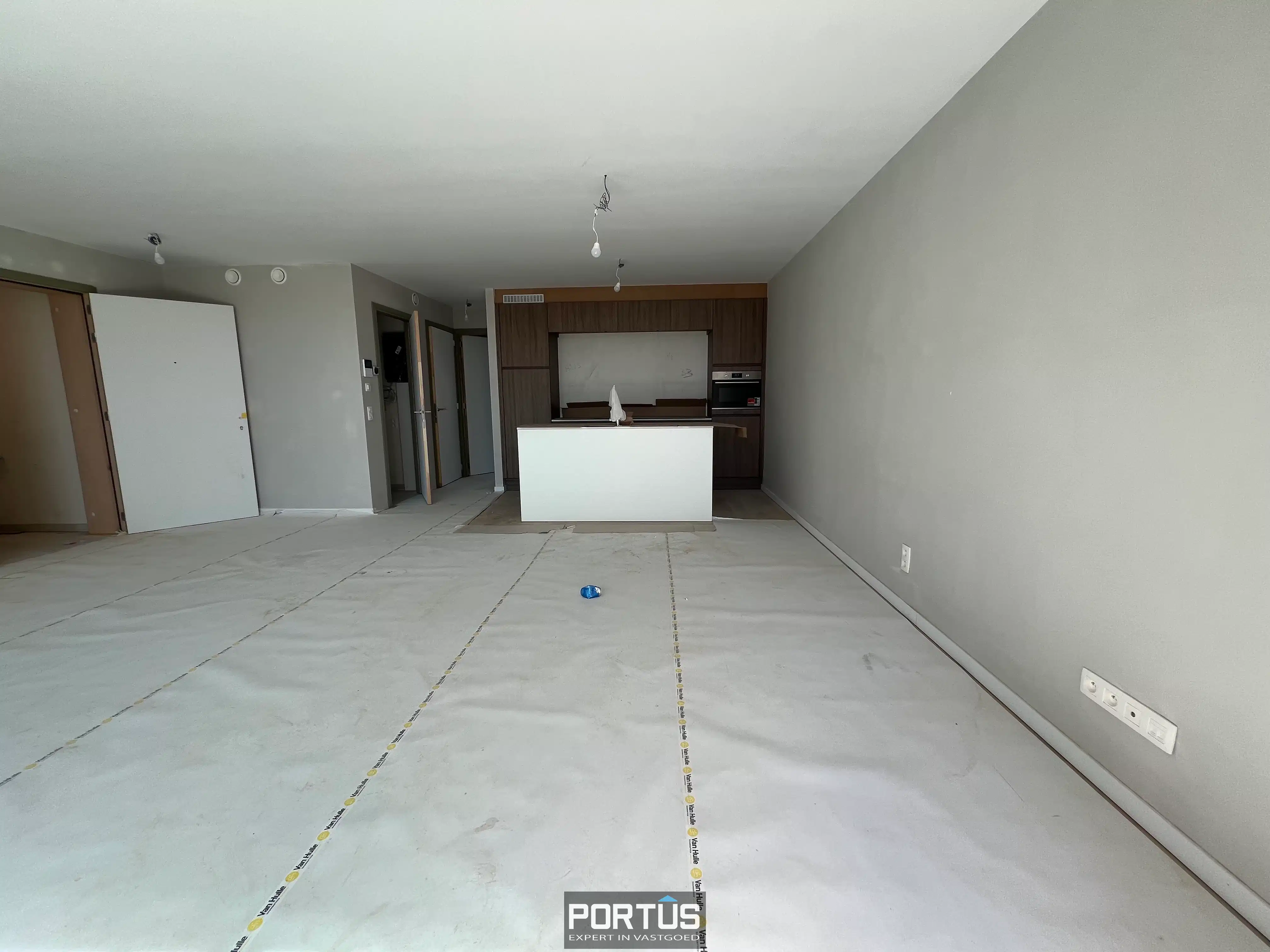 Instapklaar nieuwbouwappartement te koop met 1 slaapkamer in Residentie Portanic te Nieuwpoort foto 3