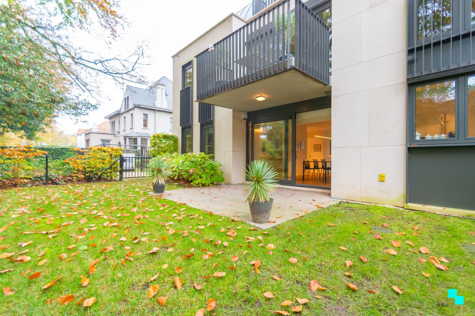 Stijlvol gelijkvloers appartement in zeer groene omgeving foto 31