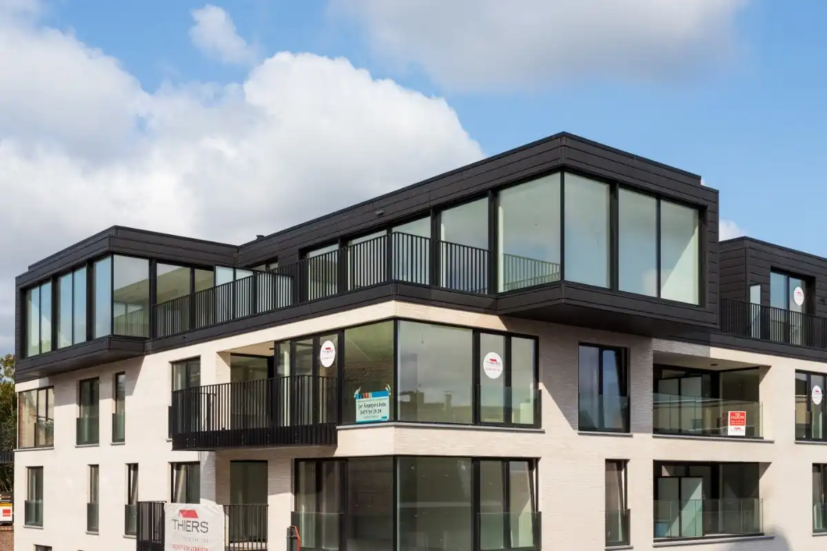 6% BTW MOGELIJK! Luxe appartementen met zicht op de kerk foto {{pictureIndex}}