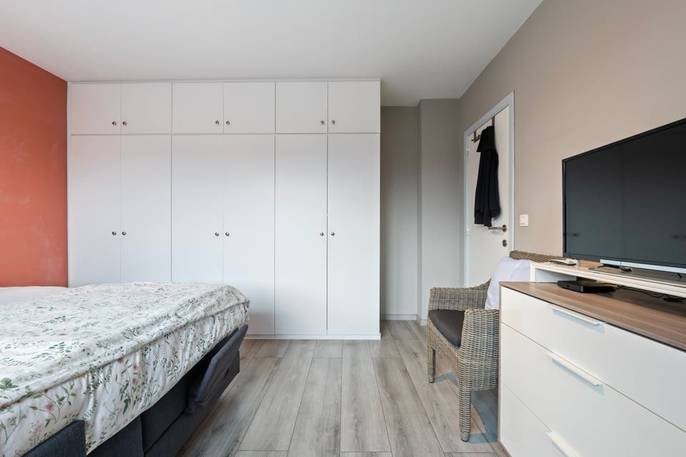 ENERGIEZUINIGE GEZINSWONING MET GARAGE VLAKBIJ HET CENTRUM VAN SINT-TRUIDEN foto 21