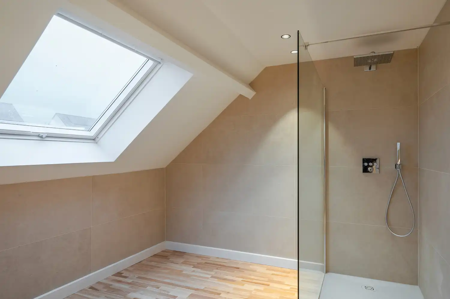 Charmante halfopen bebouwing met prachtig uitzicht in het landelijke Koningshooikt (Lier) foto 9