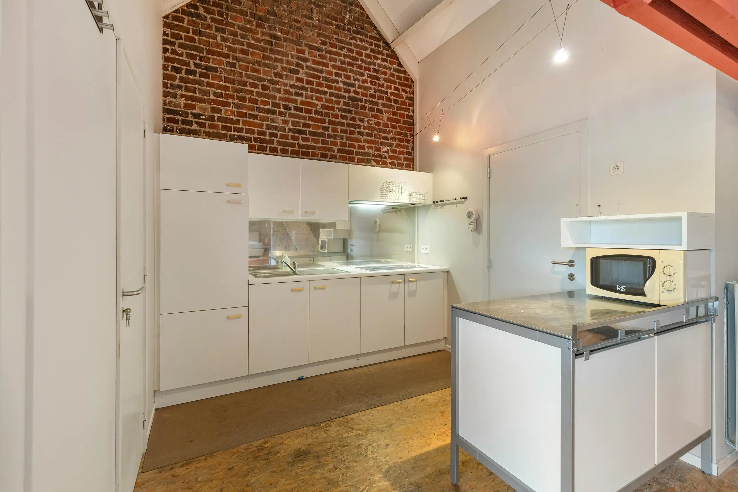 Gerenoveerde burgerwoning met 5 kamers te koop Beveren-Leie foto 19
