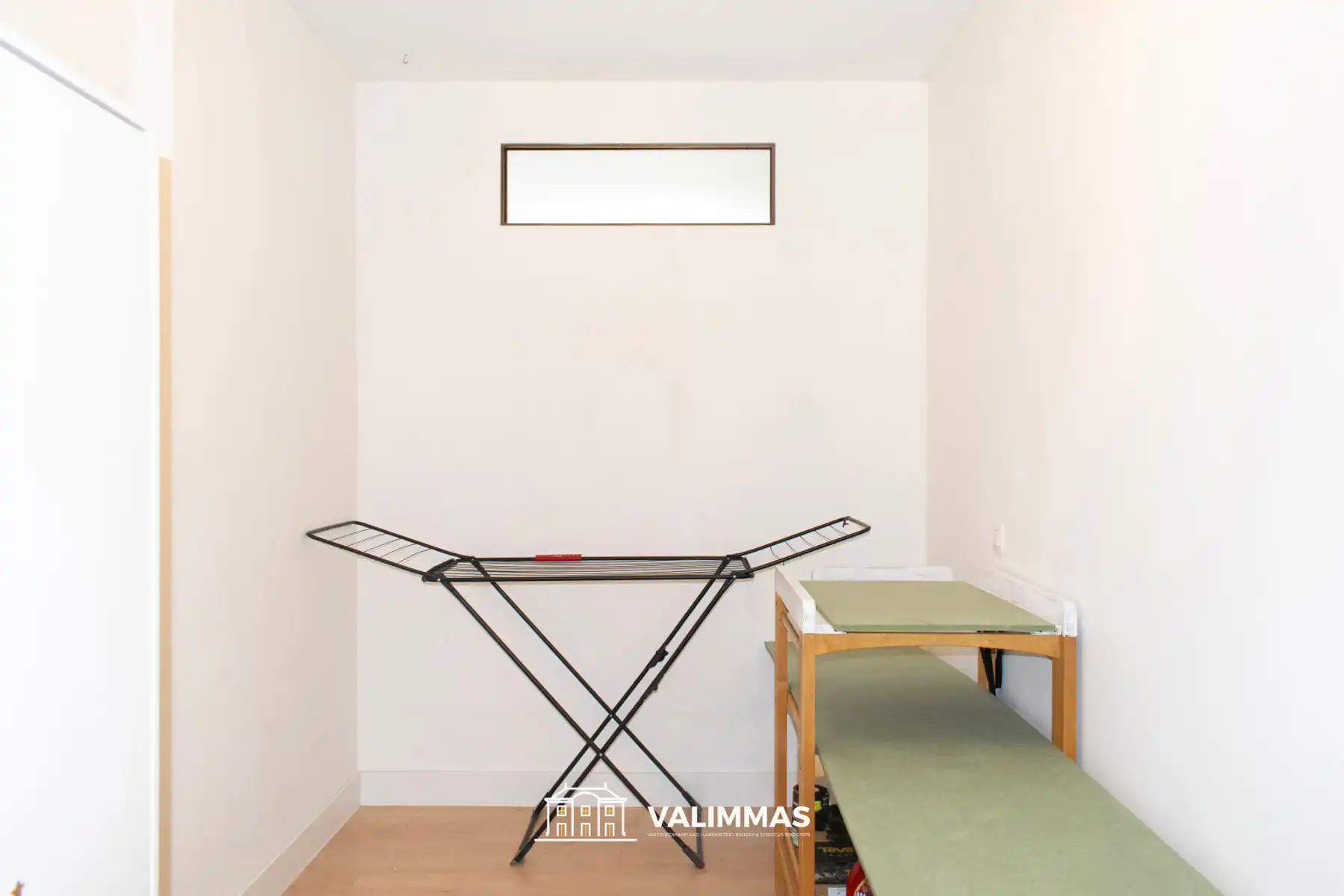 Gelijkvloerse handelsruimte/appartement met mooi terras... foto 15