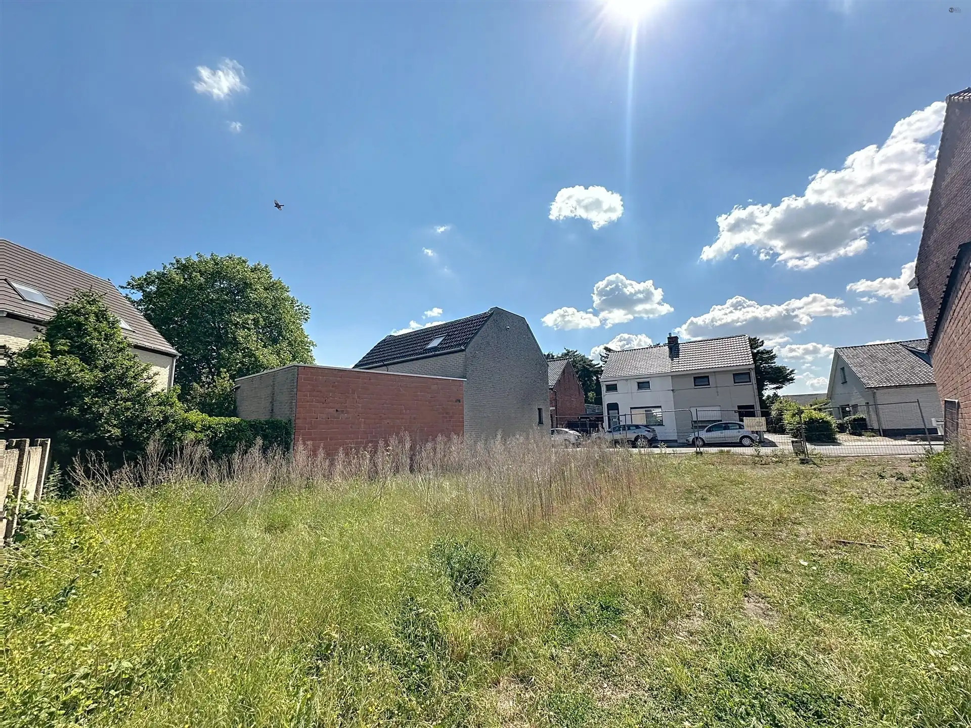 bouwgrond van 240m²  foto {{pictureIndex}}