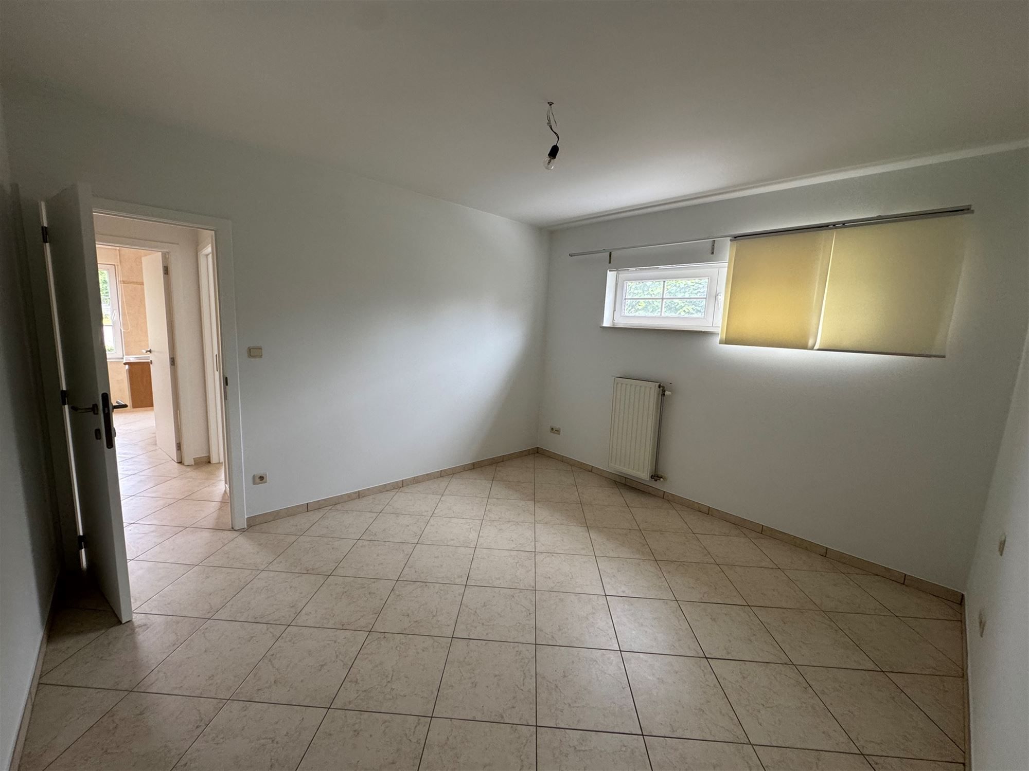 ZEER RUIM GELIJKVLOERS APPARTEMENT (119M²) MET 2 SLAAPKAMERS EN TERRAS TE HEUSDEN-ZOLDER foto 10