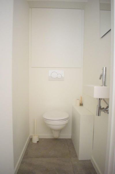 Trendy gerenoveerd app met 2 slaapkamers en garage box. foto 15