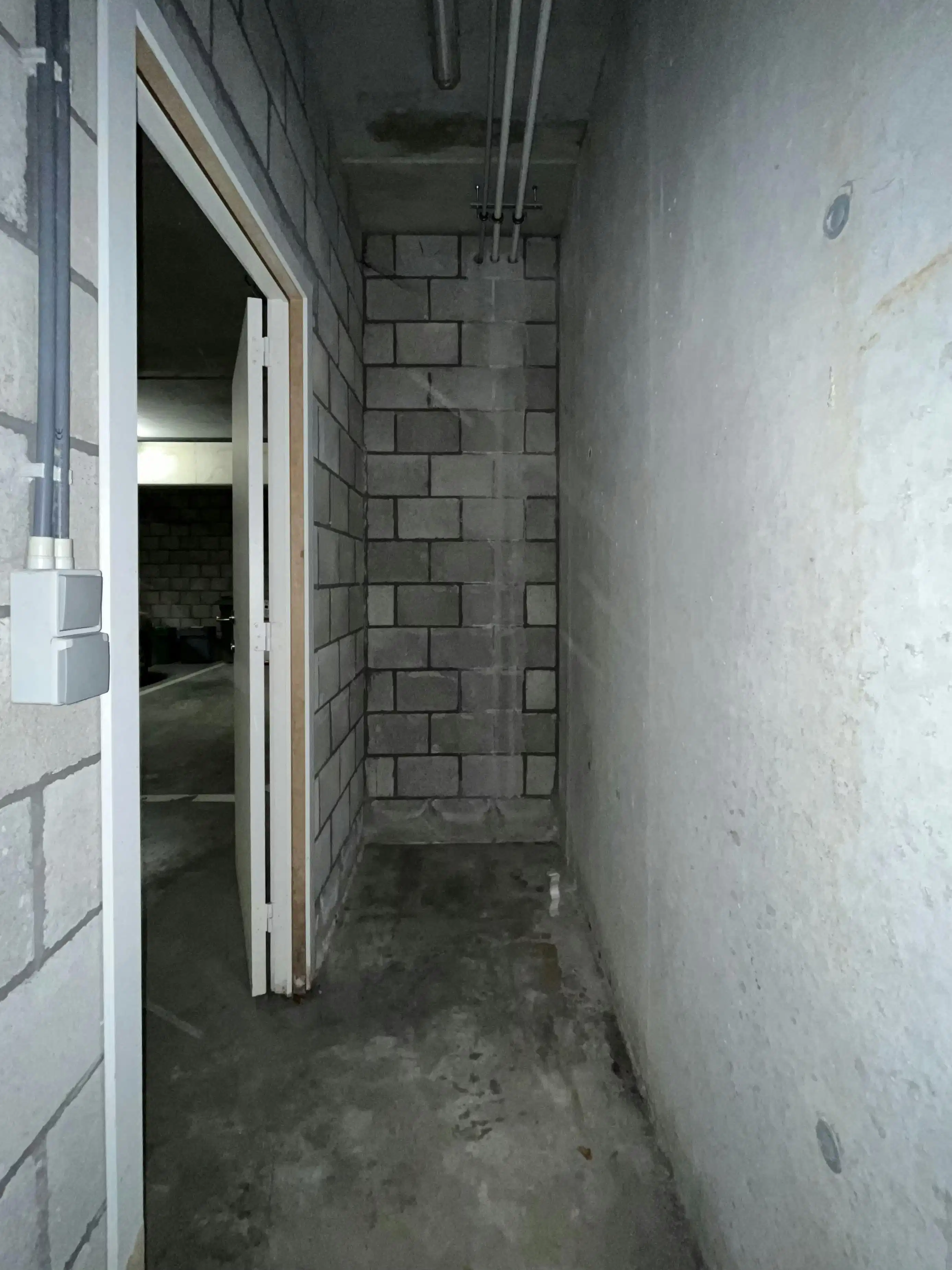 Vlot toegankelijke parkeerplaats + berging in Rijkevorsel foto 7