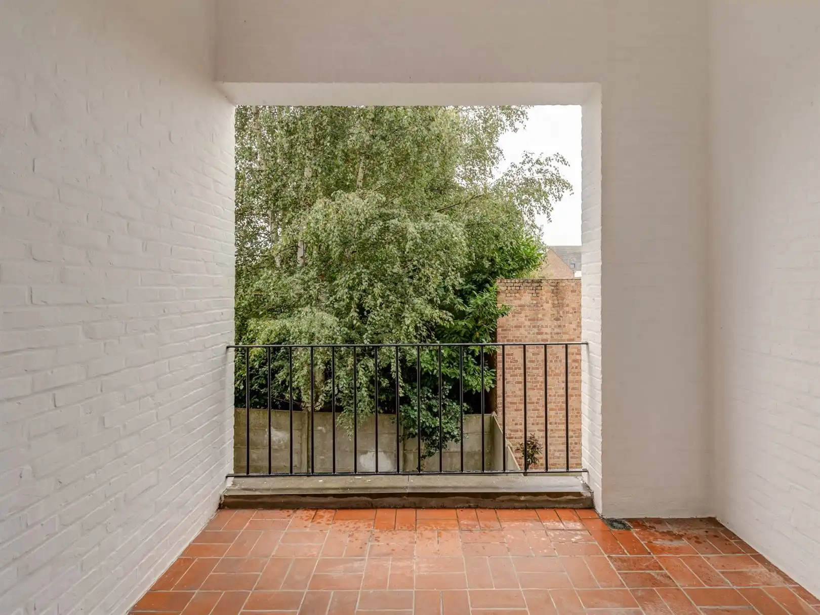 Licht en ruim 2-slaapkamerappartement met zuidwest georiënteerd terras.  foto 19