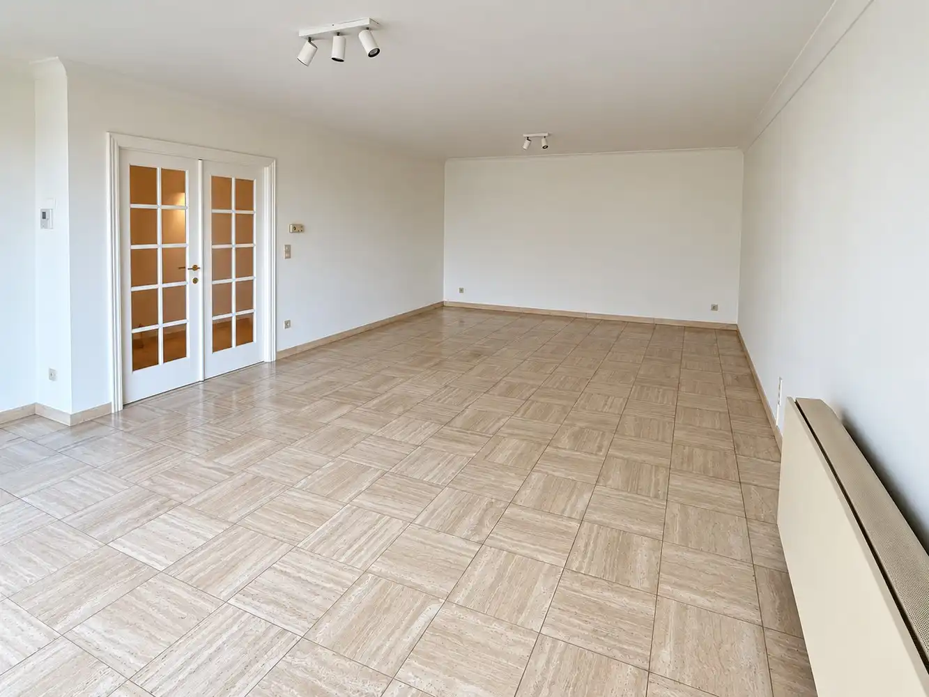 Lichtrijk appartement met 2 slaapkamers, 2 terrassen en ondergrondse parking in Hasselt centrum foto 4