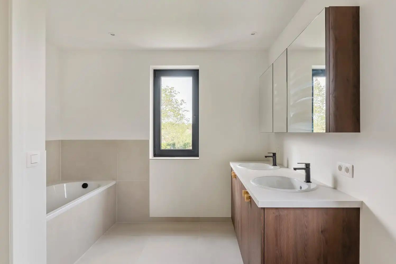 NIEUWBOUWWONING OP PRACHTIGE LOCATIE (Prijs incl. 21% BTW) foto 24