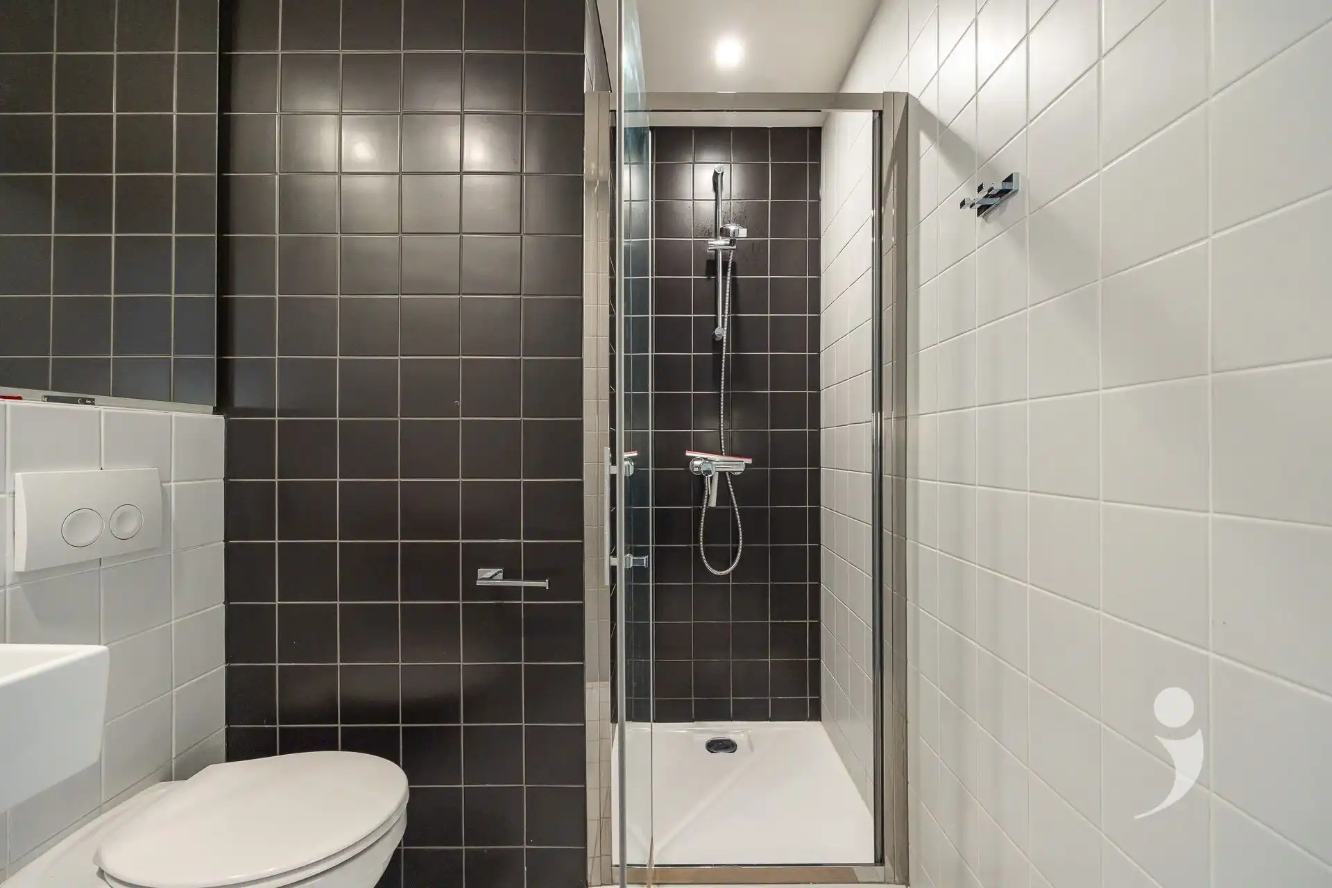 Luxueuze studentenkamer met eigen sanitair foto 8