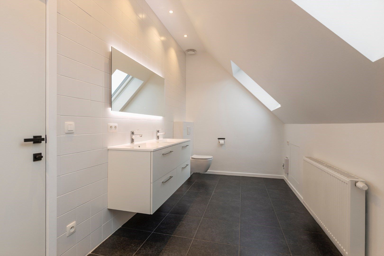 Prachtig gerenoveerde woning met 3 slaapkamers, 2 badkamers en een bewoonbare oppervlakte van 130m² foto 15