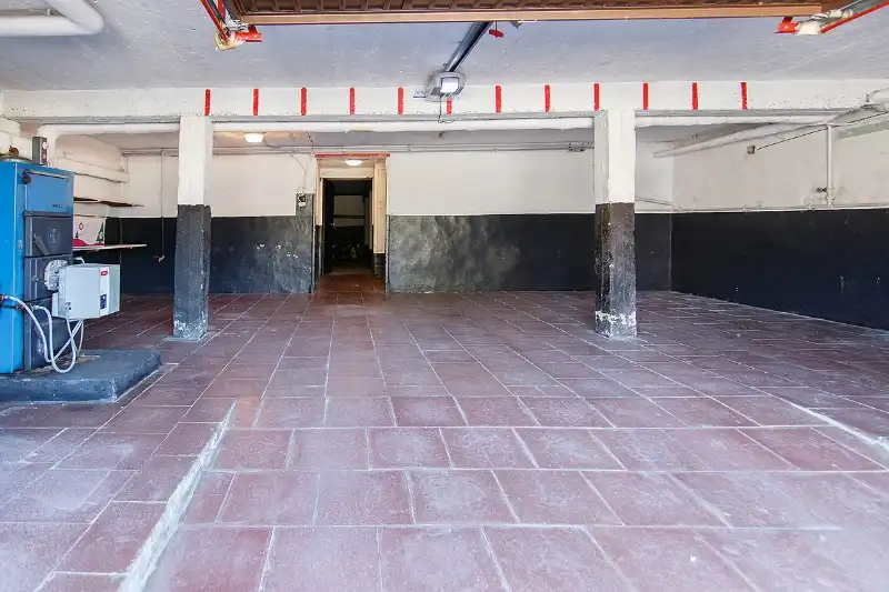 Ruime en rustig gelegen, te renoveren gelijkvloerse woning met bijna volledige onderkeldering op een knap perceel foto 23