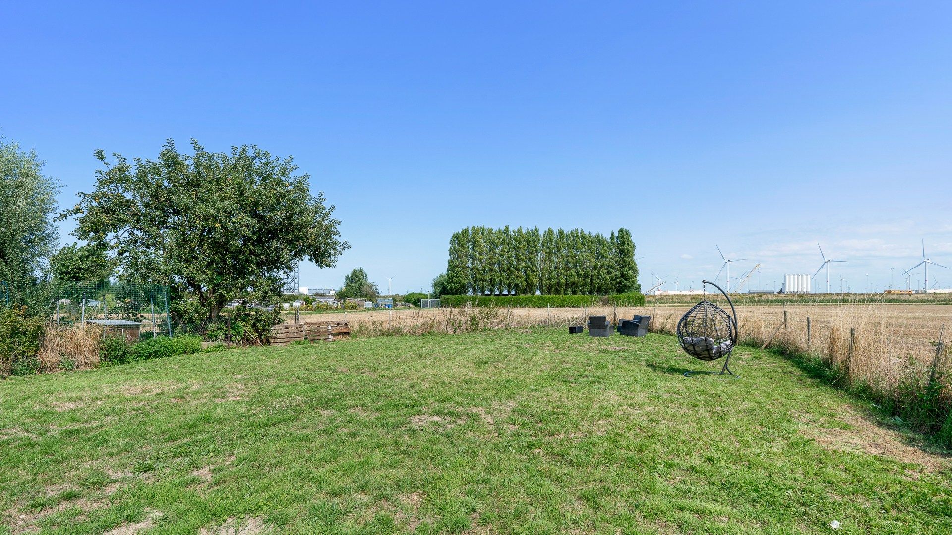 Halfopen woning op een mooi perceel van 655m² te Lissewege foto 2